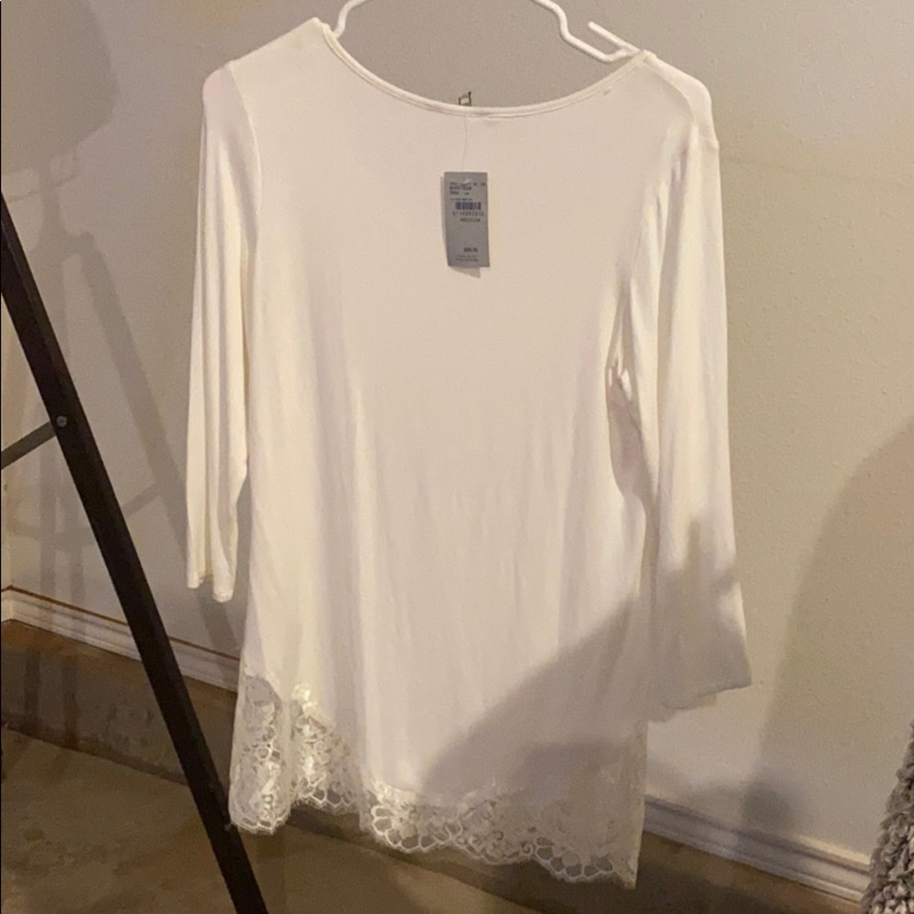 White BKE Top - Picture 3 of 5